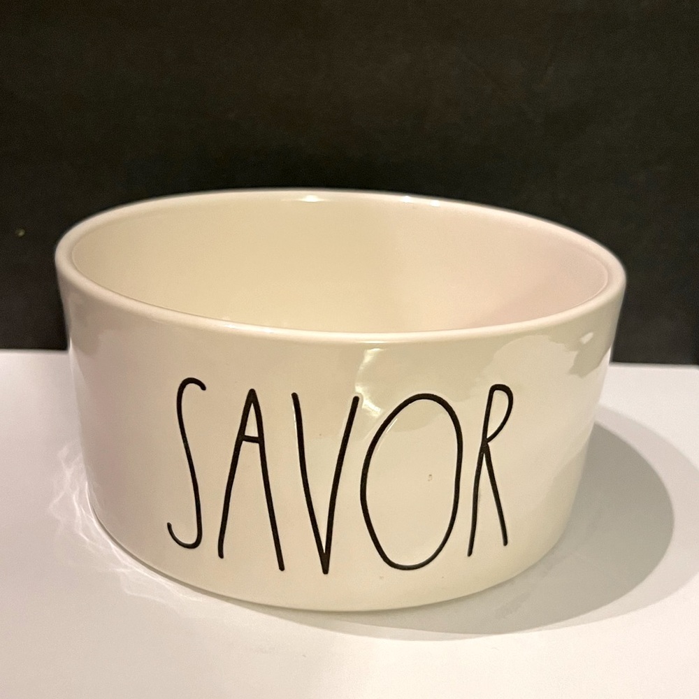Rae Dunn 5" Dog Feeding Bowl. Savor. Or Snack bowl. Ivory and black. Perfect.